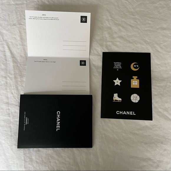 {Chanel} 🔷 Coloring postcards booklet and stickers - Picture 3 of 3